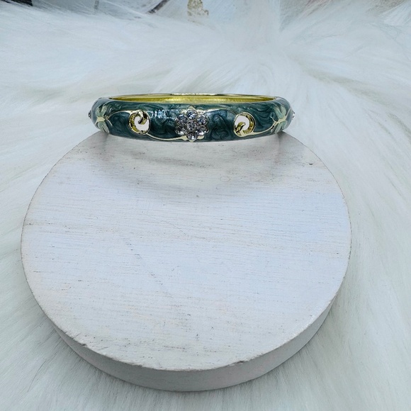 Gray Flower Enamel Cloisonne Bracelet Bangle Thick Style - Picture 3 of 7